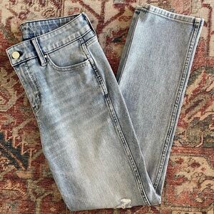 Used White House Black Market the sculpt straight crop 0L